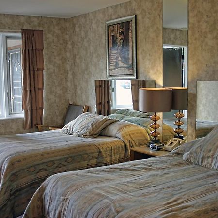 Motel Bellevue Saint-Joseph-de-Beauce Εξωτερικό φωτογραφία